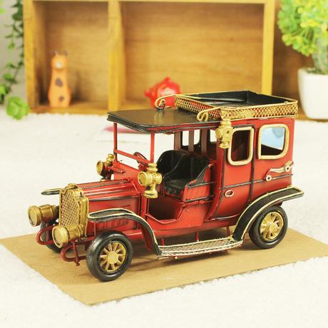 優(yōu)沃創(chuàng)意家居擺件 做舊鐵皮車裝飾品 金屬工藝品 復(fù)古貴族老爺車